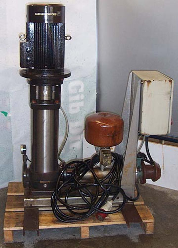 Geräte.Turbinwasserpumpe.Grundfos_1286